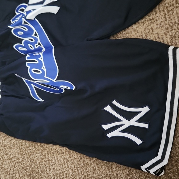 Just Don H. C. NY Yankees Baseball ⚾️ Shorts 🏀 - Picture 2 of 7